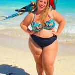 Pareja te da masaje y mas