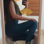 Sevillana cariñosa - Realizo masajes relajantes con chispa Un momento para desconectar soltar el est