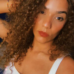 Valeria te espero en mi sala