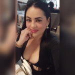 Y buen virtual - Frondosa y de mente abierta soy una chica encantadora me gustan los hombres conmigo
