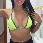 ESPAÑOLA JOVEN - Hola amores soy joven española contenido muy.. Hablamos?