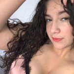 Melanie nueva aquí en la página escríbeme