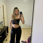 Aria la rubia mas espectacular que veras