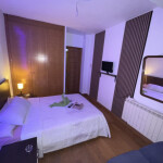 Chalet De Lujo - Chalet de Lujo te ofrece unas instalaciones recientemente renovadas Para que puedas