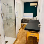 Alquiler habitación sem DUCHA PRIVADA Y CAMILLA MASAJE