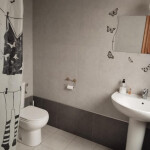 Alquilo habitación buena zona de trabajo