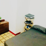 Hola buenas tengo una habitación disponible en figueres