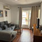 Plaza para CHICAS INDEPENDIENTES en piso ALICANTE CENTRO.