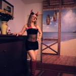 Chica Latina guapa delgadita