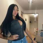 RECIÉN LLEGADA A PUERTO DE LA CRUZ PANELA CUERPO DE IMPACTO