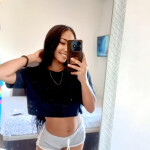 NOVEDAD latina colombiana jovencita