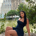 Scarlett chica exclusiva latina muy ingeniosa