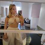 Yessy- Brasileña - NO LLAMADAS SOLO WHATSAPP Hola amores soy una chica muy simpáticaamable y muy tie