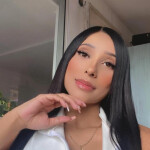 LA DUEÑA DE - Hola amor soy Adhara recién llegada a alicante me gusta salir divertirme estoy interes