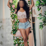 MORENITA RECIEN LLEGADA A ROQUETAS DE MAR