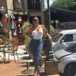 Melodi chica de lujo para exigentes