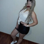 Iza rubia guapísima a