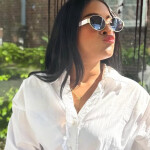 Chanel por primera vez en Cartagena chica atractiva