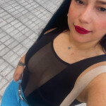 Manuela chica Colombia recién llegada