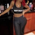 Luna en tu ciudad - Busco darte y por un día o más