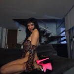 Lo que imaginas yo lo hago posible Whatever you imagine I make it possible