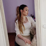 Jovencita - Española guapa atractiva con sitio escribeme y to