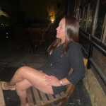 ABRIL chica hermosa y cariñosa