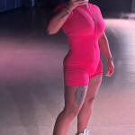 Lola - Soy una divina Colombiana cariñosa que compartirá contigo el momento más increíble de tu día 