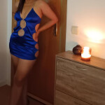 Experiencia premium con una latina elegante