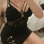 Karen soy masajista titulada trabajo con cita previa Ofrezco calidad y i