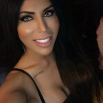 Espectacular travesti súper femenina