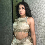 CHANNEL Encantadora Espontánea Divertida. La Más Completa.