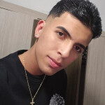 Masajista Joven – Relájate y Disfruta al Máximo en Huerta del Rey Valladolid