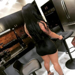 EN MONCOFA HERMOSA LATINA CON GANAS DE DIVERSION