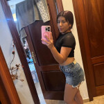 LATINA CON MUCHAS GANAS DE DIVERSION