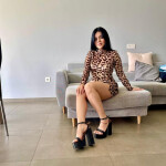 Emily y colombiana - Soy una mujer bajita de piel blanca y sonrisa dulce con una mirada tierna que e