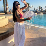 KAROL TU NUEVA LATINA MUY EXQUISITA