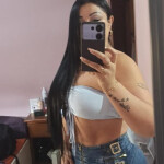 LAURA JOVEN COLOMBIANA CARIÑOSA Y COMPLETA