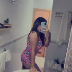 LUCIA RECIÉN LLEGADA A PUERTO DE LA CRUZ ME GUSTA DISFRUTAR DE LA VIDA.