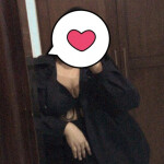 Mujer simpática cariñosa