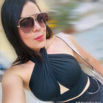 Colombiana tierna educada risueña además muy