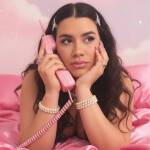 Joven colombiana descomplicada