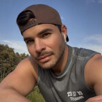 Chico educado Latino