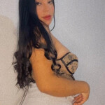Latina Masajista escort