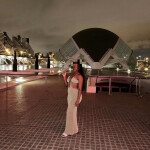 Y - Soy una morena muy guapa tranquila limpia con ganas de hacerte pasar un momento espectacular mas