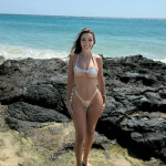 Scort de lujo - Hola me llamo marta dominicana tengo 20 años hago a domicilio si quieres escribime t