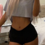 LATINA HERMOSA - Sobre mi Hola amor soy una chica preciosa escot latina Con un físico irresistible s