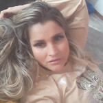 Luna en Lalin - Hola soy Luna una persona educada cariñosa y amable. Si quieres conocerme llámame. O