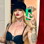 CRISTAL FOX FEMENINA Y DIVERTIDA LA PASAREMOS GENIAL