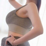 Chica asiática - Hola soy una chica asiática china. Acabo de llegar a España desde China. Soy guapa 